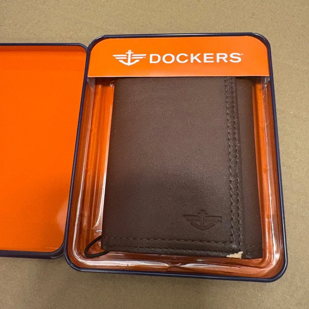 Dockers Brown Trifold Wallet For Men With Gift Box Anchor New Style‎